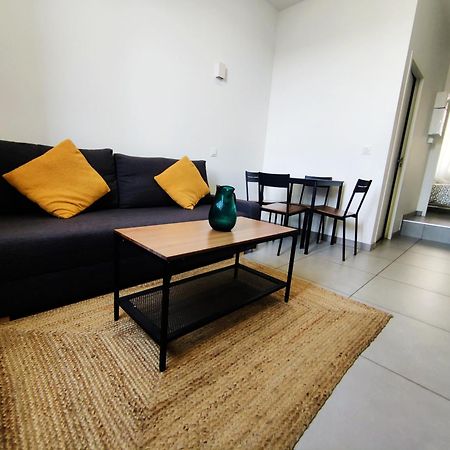 Apartamento Le Pressense 2 Vénissieux Exterior foto