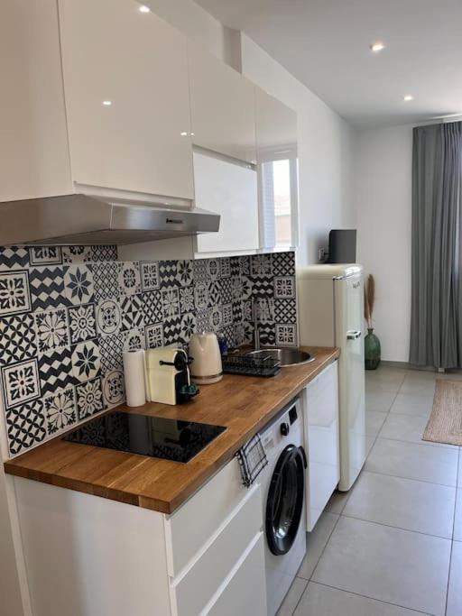 Apartamento Le Pressense 2 Vénissieux Exterior foto