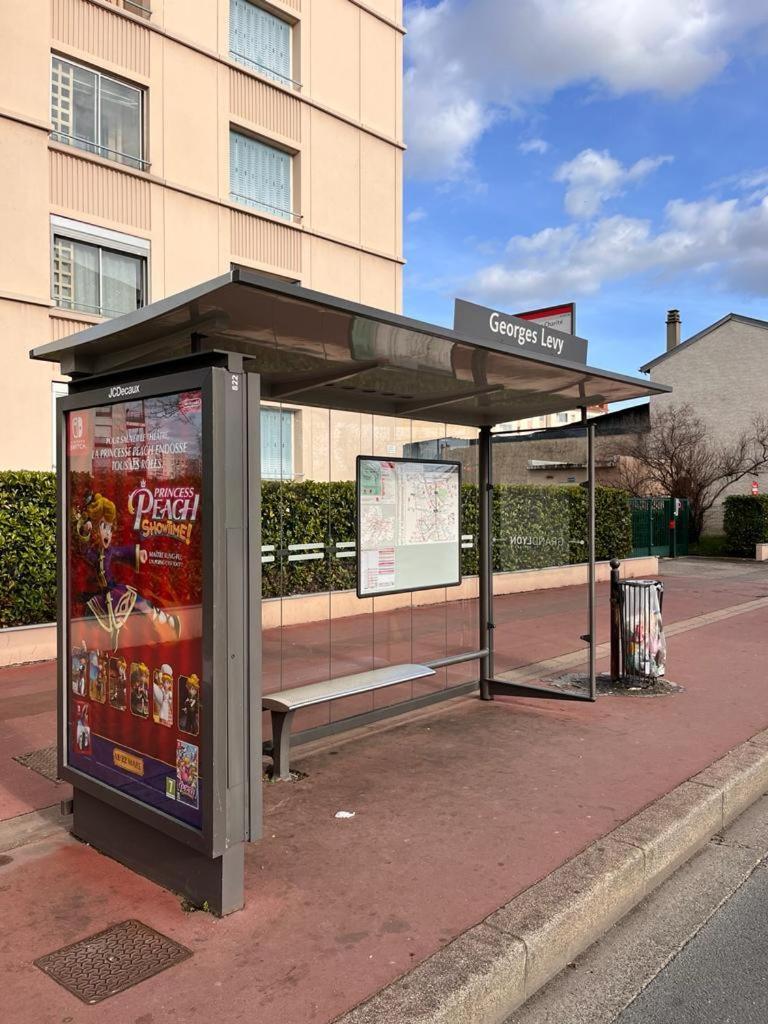 Apartamento Le Pressense 2 Vénissieux Exterior foto