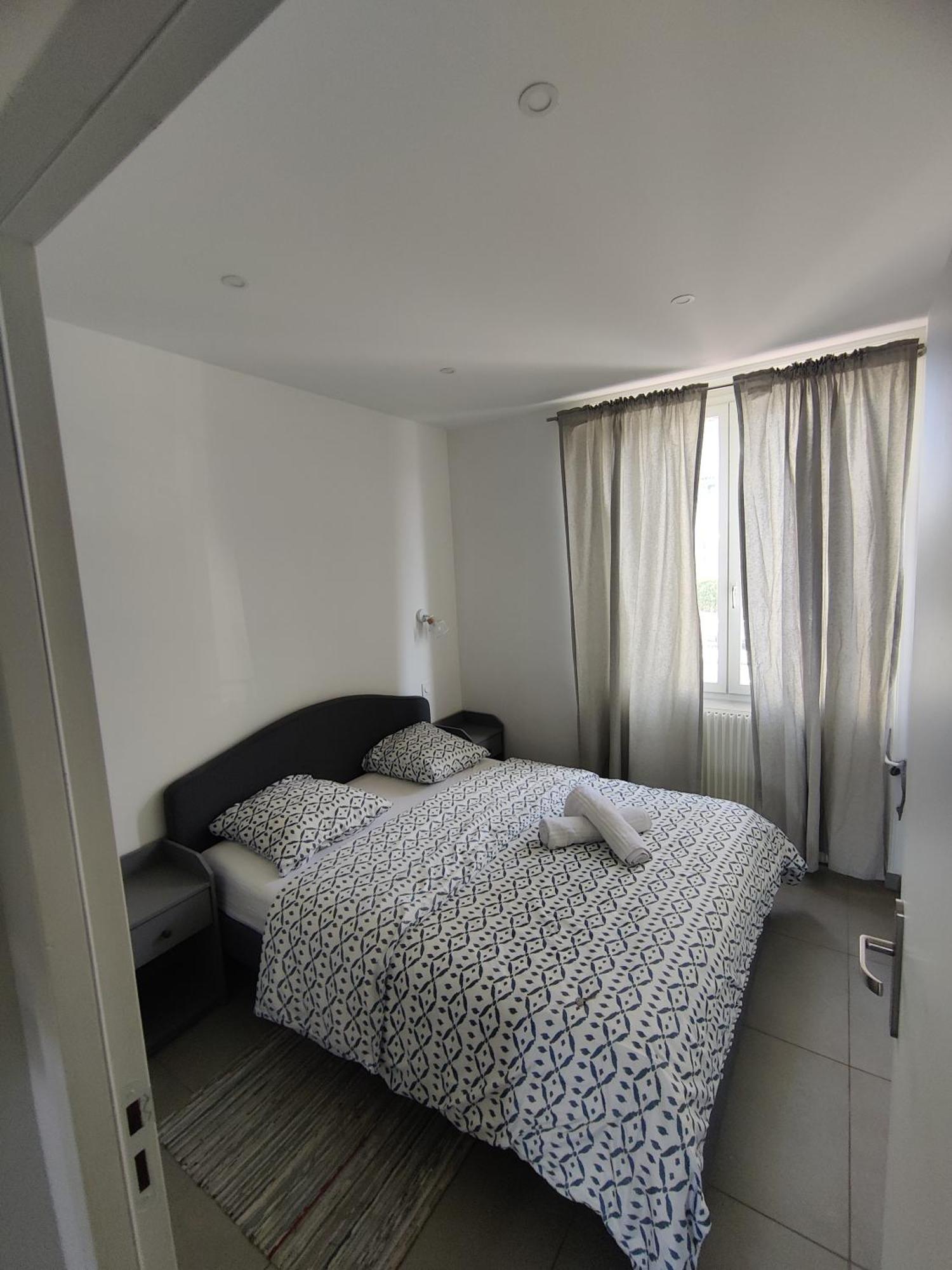 Apartamento Le Pressense 2 Vénissieux Exterior foto